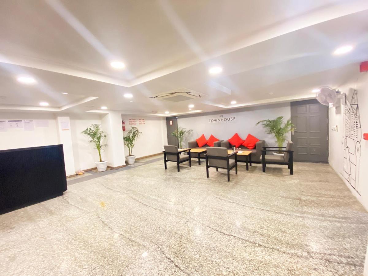 Hotel Golden Saffron By Qotel-Punjabi Bagh نيودلهي المظهر الخارجي الصورة