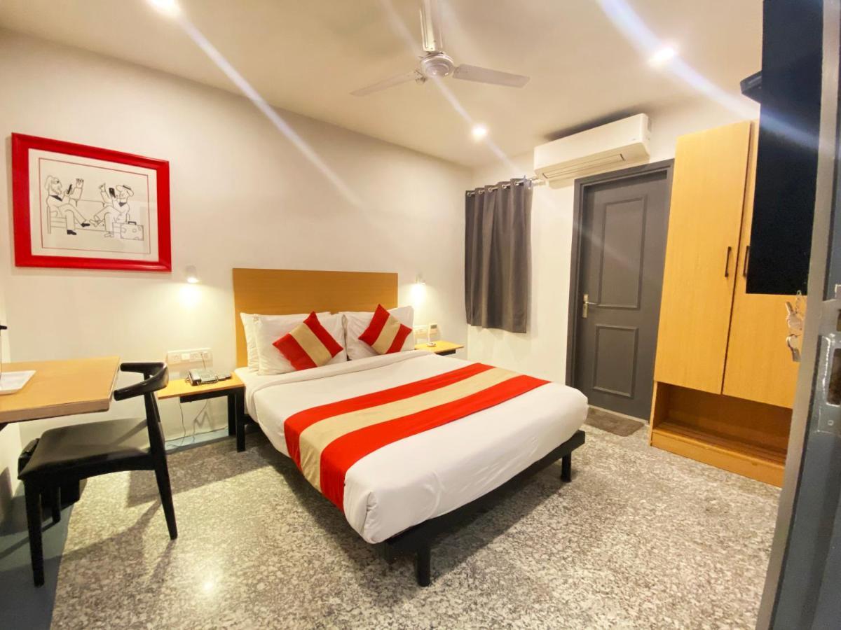 Hotel Golden Saffron By Qotel-Punjabi Bagh نيودلهي المظهر الخارجي الصورة