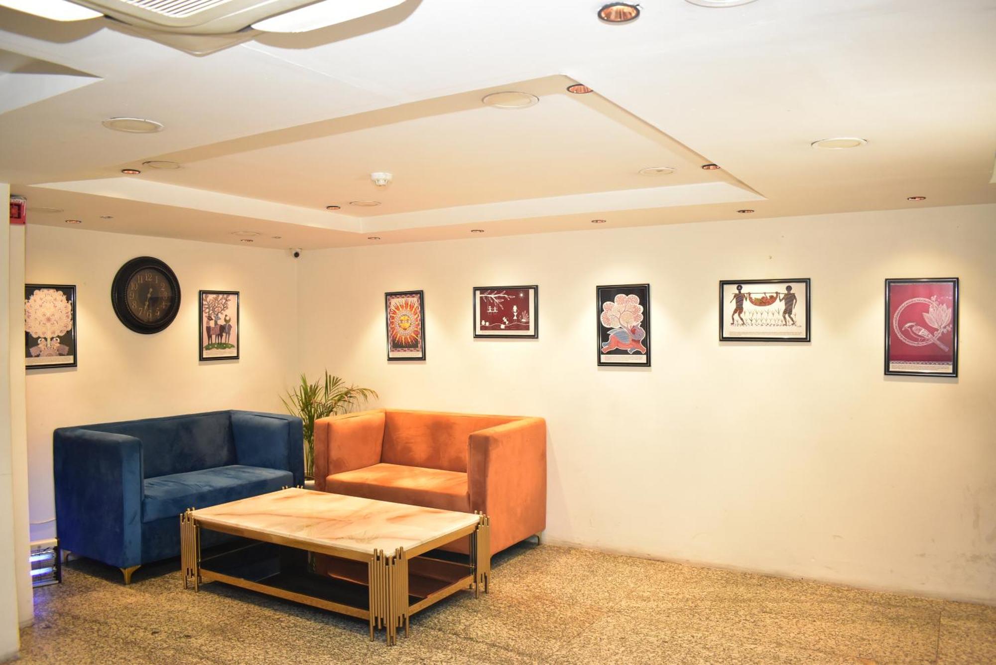 Hotel Golden Saffron By Qotel-Punjabi Bagh نيودلهي المظهر الخارجي الصورة